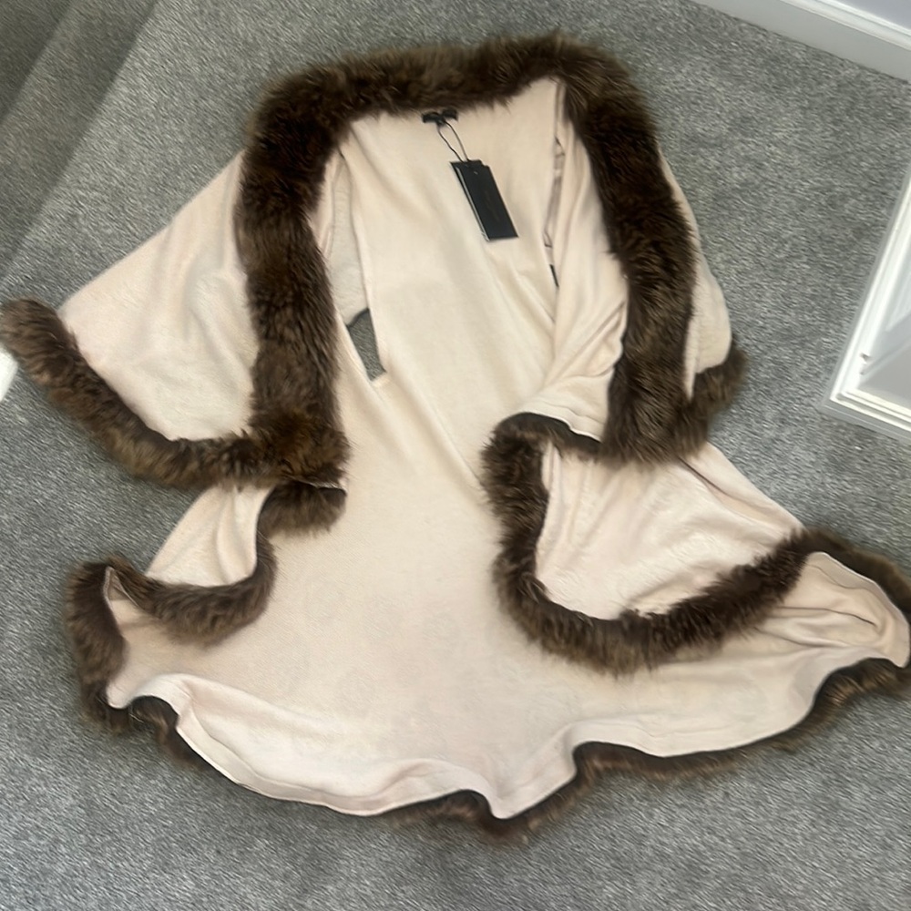 Faux Fur Shrug/Cape Super Cozy Elegant